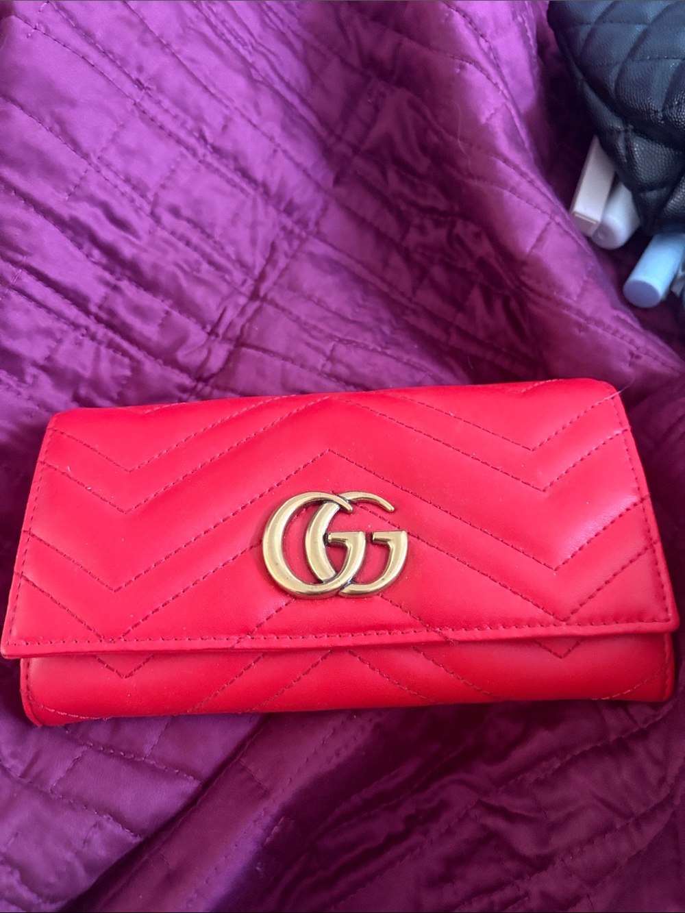 Gucci Red Quilted Chevron GG Wallet with Gold Hardware